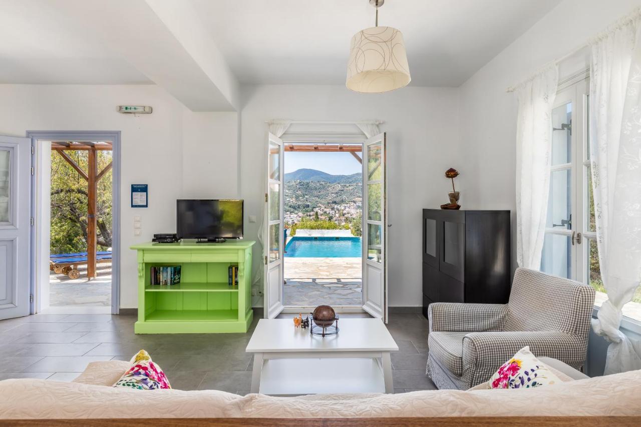 Villa Rodia With Swimming Pool On Skopelos Island Экстерьер фото