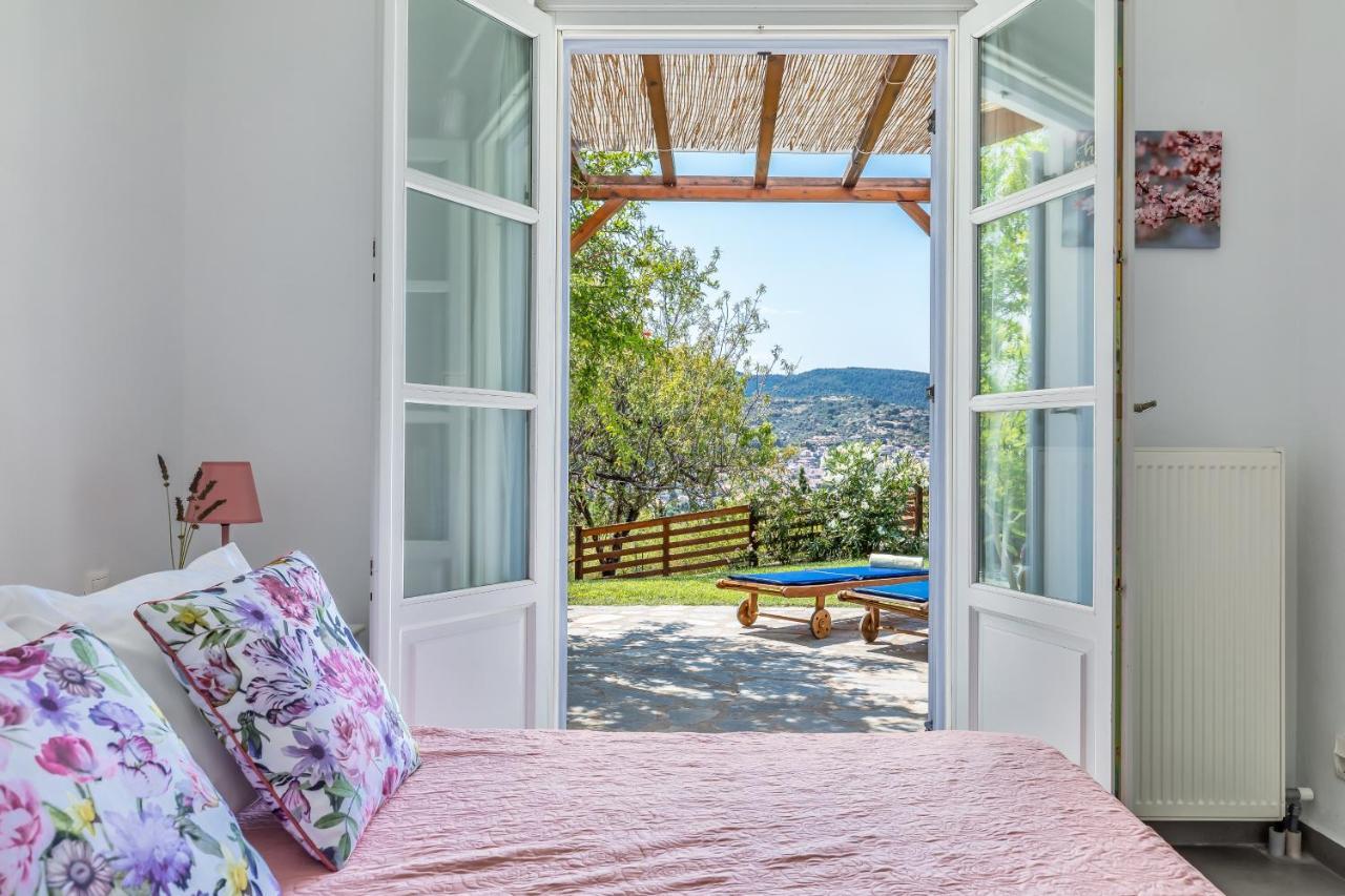 Villa Rodia With Swimming Pool On Skopelos Island Экстерьер фото